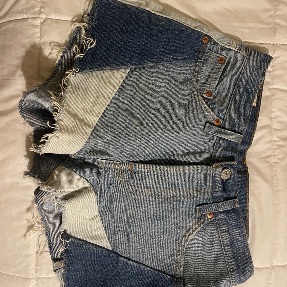 Perfect leaves Jean shorts